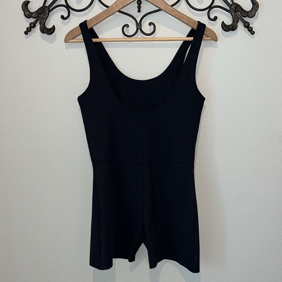 GIRLFRIEND COLLECTIVE BIKER UNITARD SHORTS SIZE LARGE - Picture 3 of 4